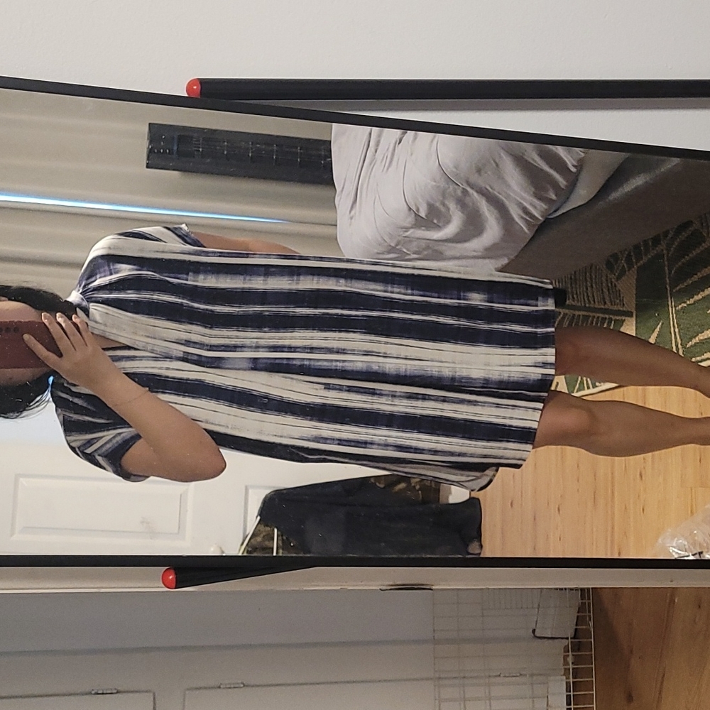 Vince. Blue striped Dress